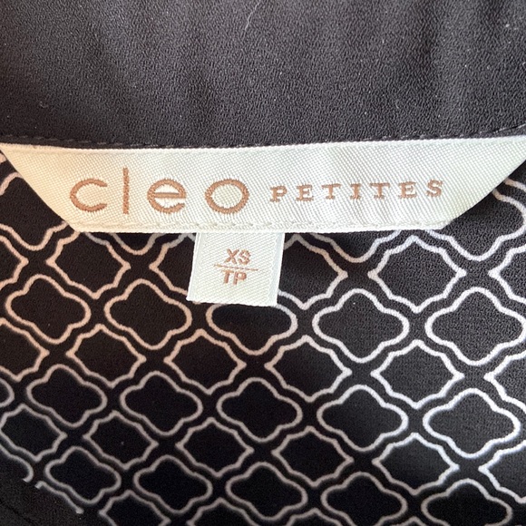 Beautiful blouse for the office. Black and white, size XS Cleo Petites - Picture 2 of 4